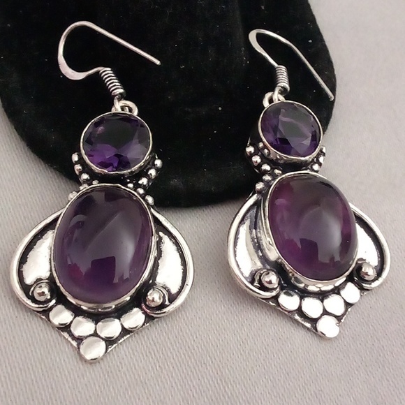 Cute natural amethyst dangle Earings 🤗 - Picture 2 of 5